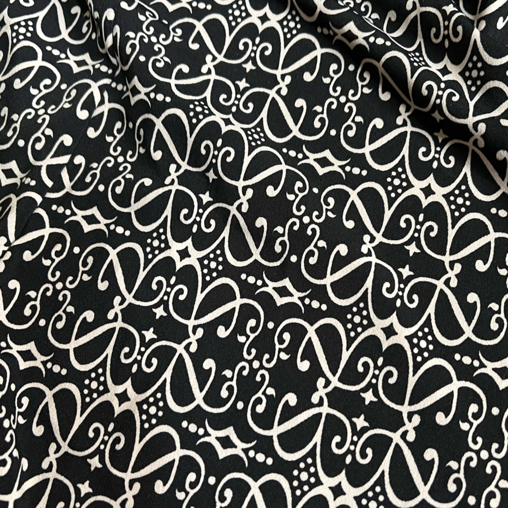 Elementz Black And White Pattern Flowy Skirt - image 3